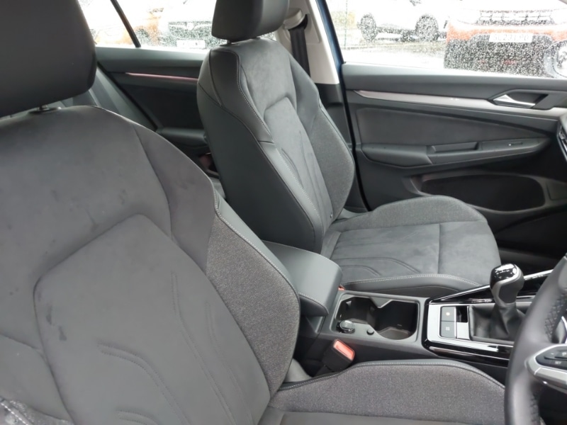 Used Volkswagen Golf 2024 for sale - 76478600: Photo 13