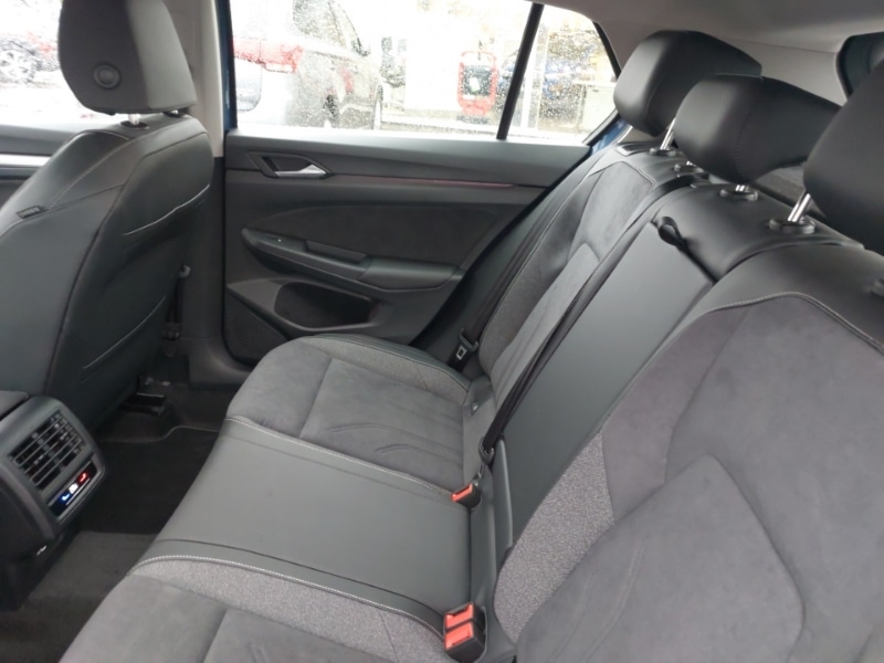 Used Volkswagen Golf 2024 for sale - 76478600: Photo 6