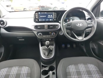 Used Hyundai i10 2024 for sale - 76135241: Photo 2