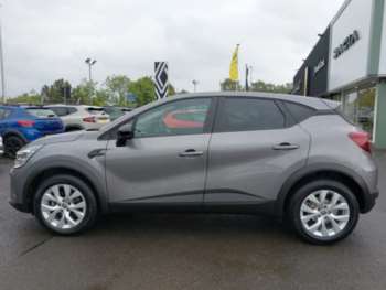 Used Renault Captur 2021 for sale - 74907480: Photo