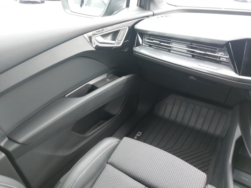 Used Audi Q4 e-tron 2023 for sale - 76506934: Photo 10