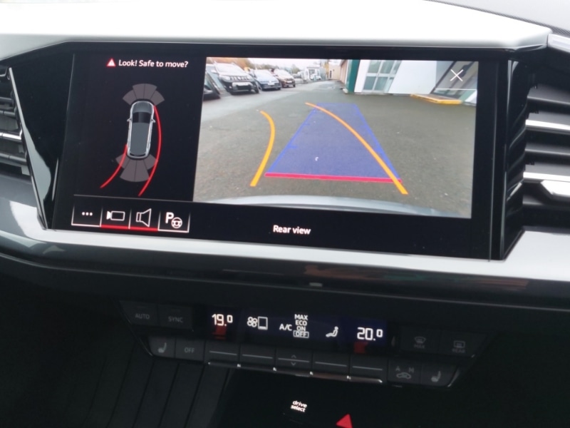 Used Audi Q4 e-tron 2023 for sale - 76506934: Photo 16