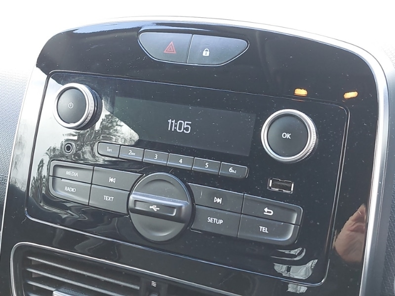 Used Renault Clio 2019 for sale - 78033280: Photo 10