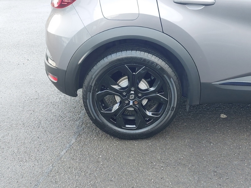 Used Renault Captur 2023 for sale - 76779637: Photo 17