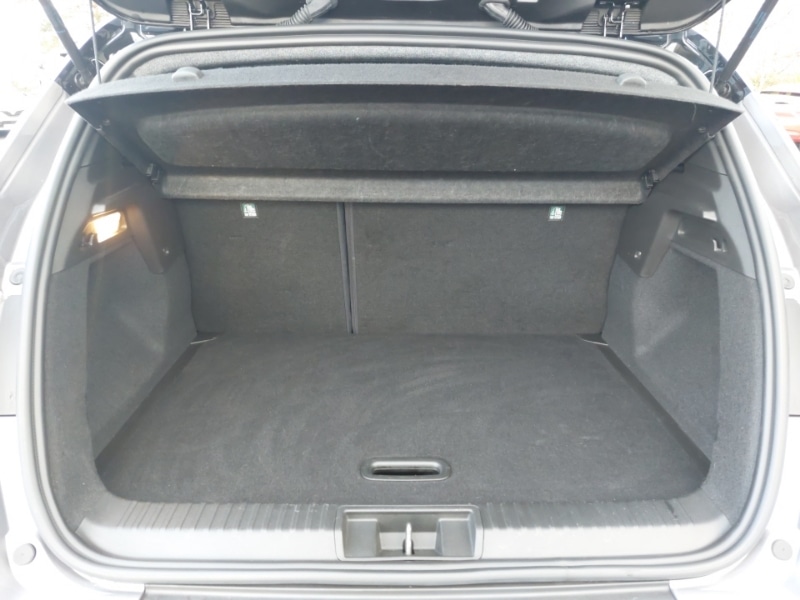 Used Renault Captur 2023 for sale - 76779637: Photo 8