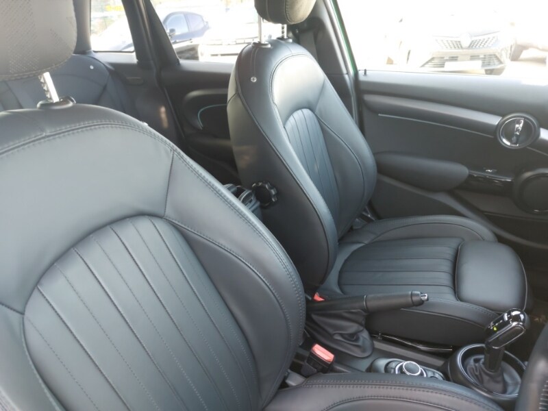 Used MINI Convertible 2024 for sale - 77947754: Photo 13