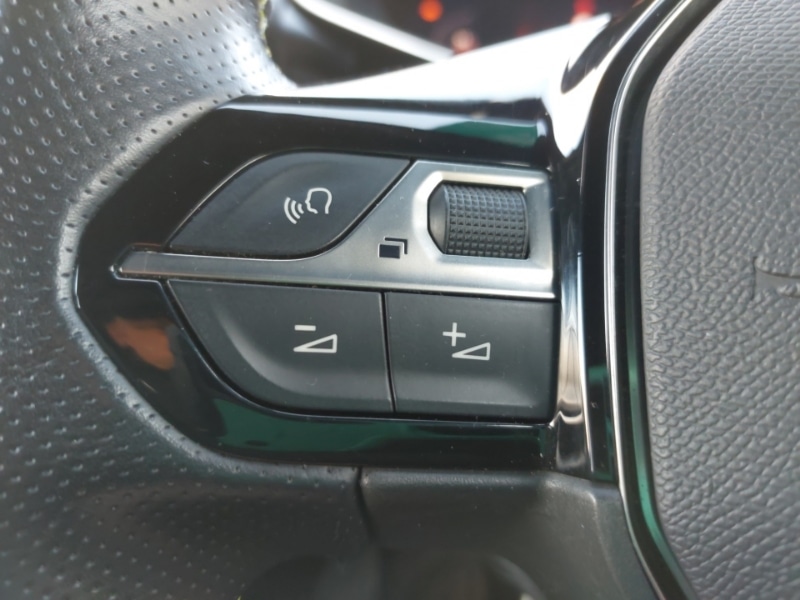 Used Peugeot 2008 2020 for sale - 76375209: Photo 19