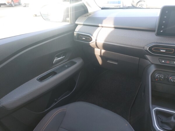 Used Dacia Sandero Stepway 2024 for sale - 76230017: Photo 10
