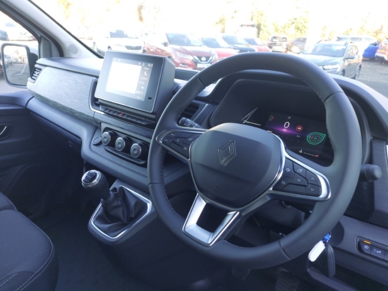 Used Renault Trafic 2025 for sale - 76579265: Photo 2