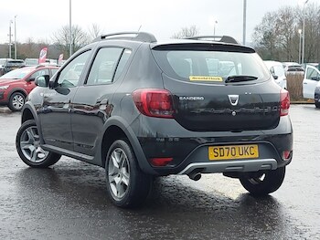 Used Dacia Sandero Stepway 2020 for sale - 77495452: Photo