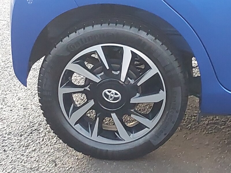 Used Toyota AYGO 2021 for sale - 76983051: Photo 12