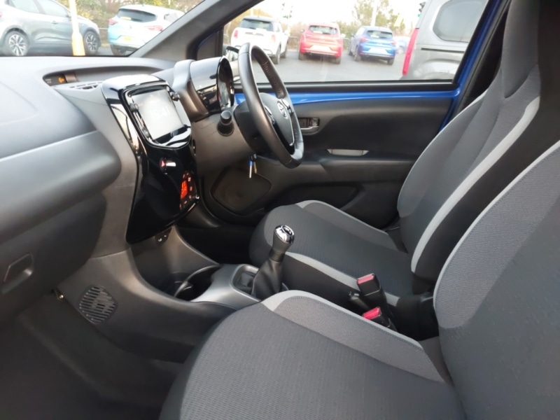 Used Toyota AYGO 2021 for sale - 76983051: Photo 5