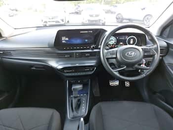 Used Hyundai BAYON 2023 for sale - 79517303: Photo