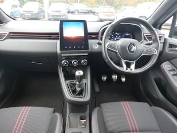 Used Renault Clio 2023 for sale - 76213381: Photo 2