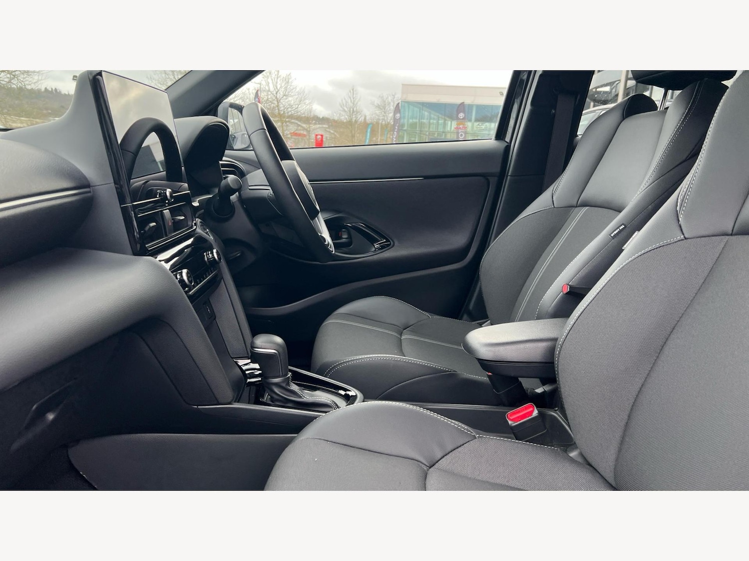 Used Toyota Yaris Cross 2025 for sale - 77510957: Photo 12