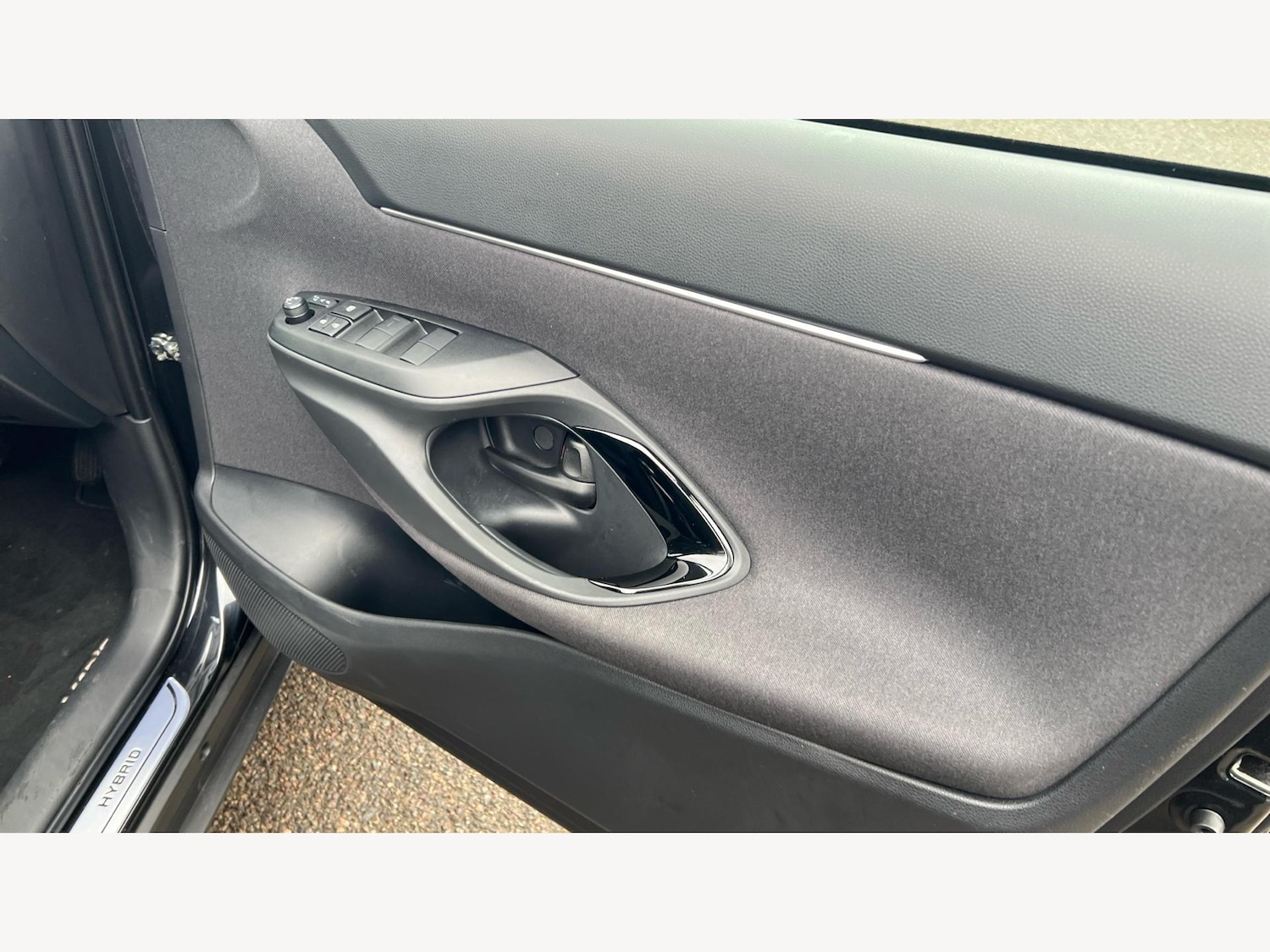 Used Toyota Yaris Cross 2025 for sale - 77510957: Photo 31