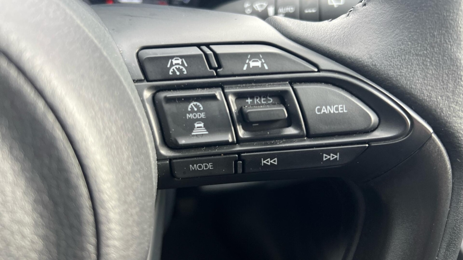 Used Toyota Yaris Cross 2025 for sale - 77510957: Photo 41