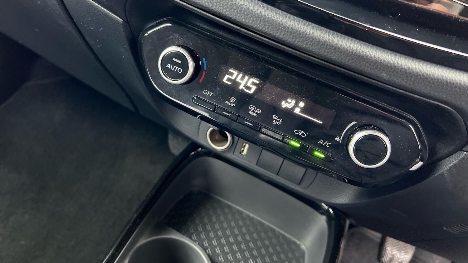 Used Toyota Aygo X for sale - 77279823: Photo 37