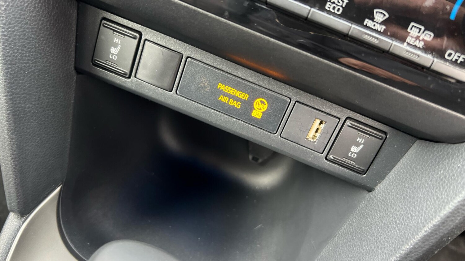 Used Toyota Yaris Cross for sale - 78115456: Photo 33