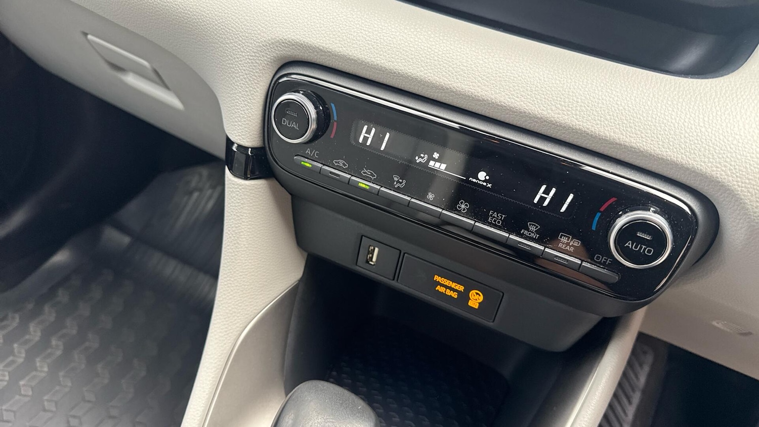 Used Toyota Yaris for sale - 77926245: Photo 37