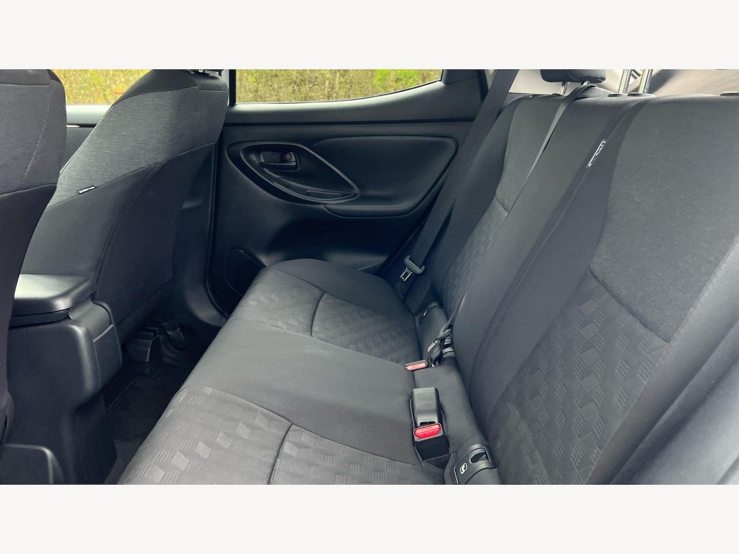 Used Toyota Yaris for sale - 77925459: Photo 15