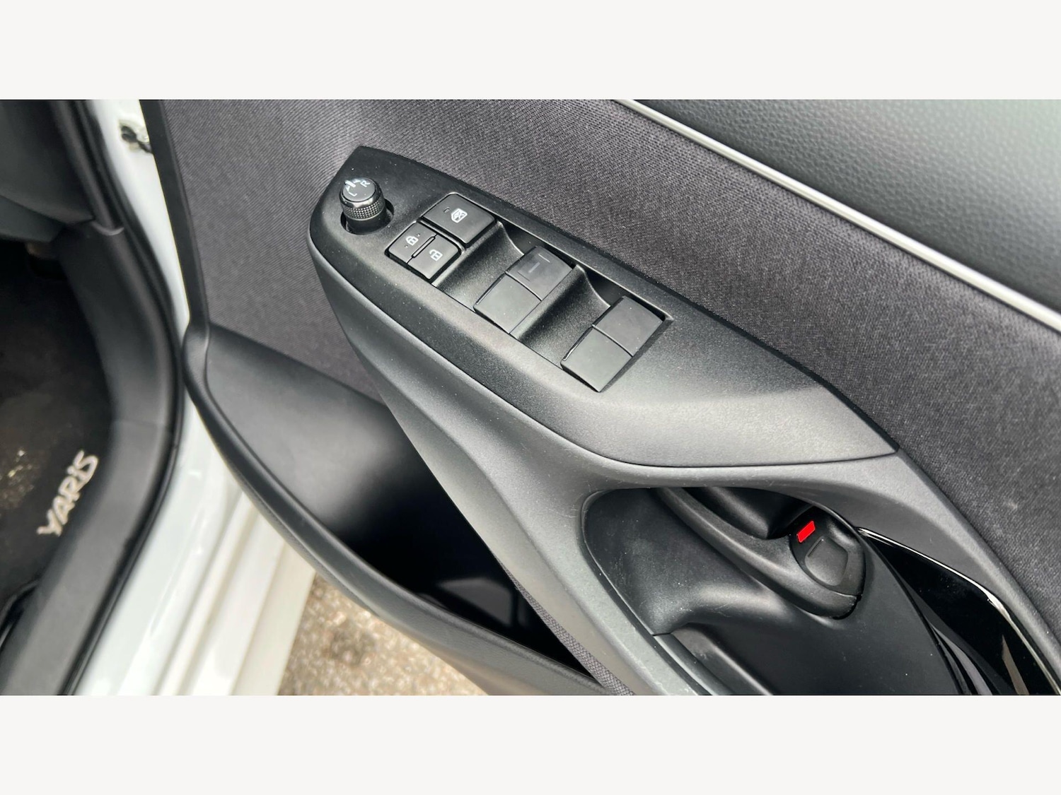 Used Toyota Yaris for sale - 77925459: Photo 30