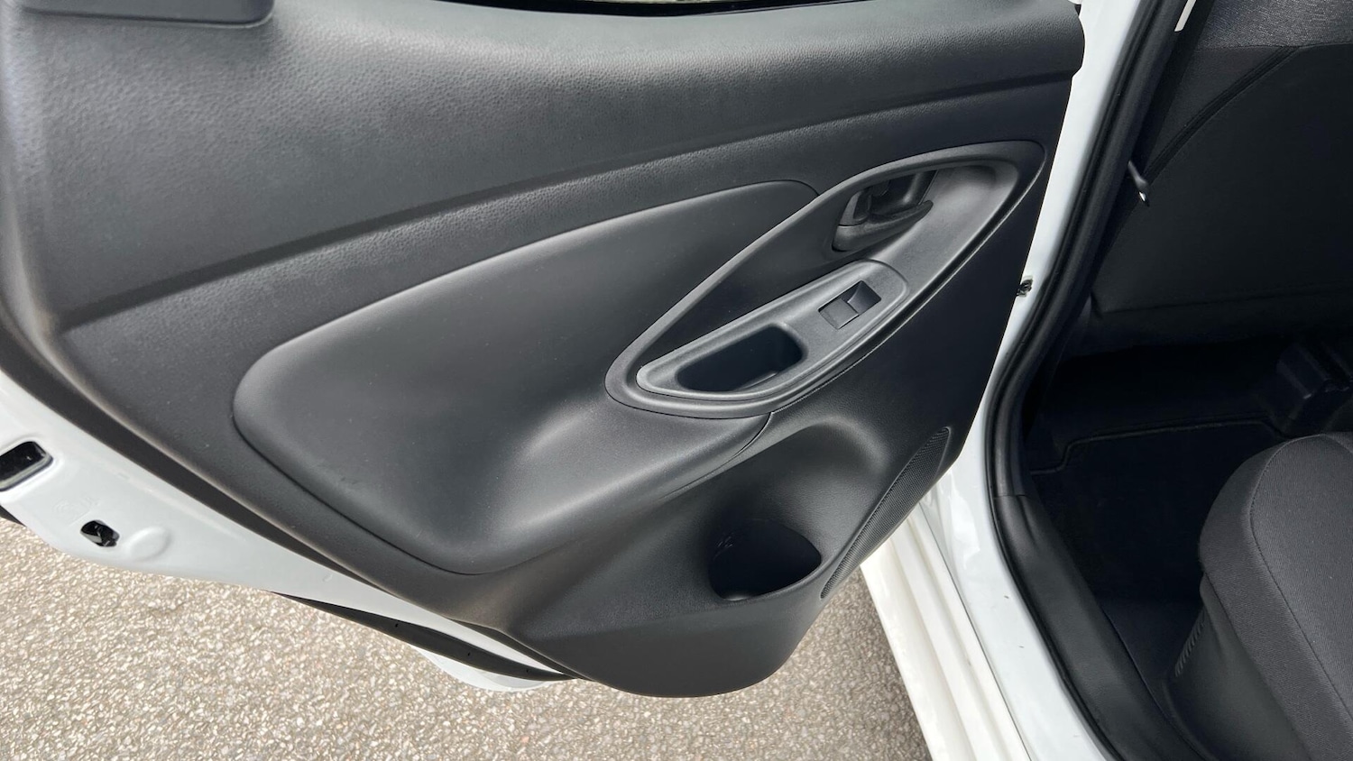 Used Toyota Yaris for sale - 77925459: Photo 33