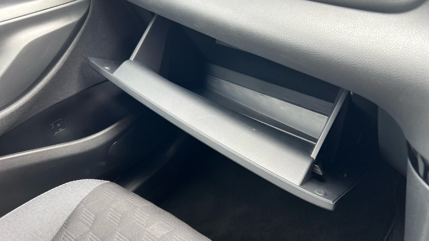 Used Toyota Yaris for sale - 77925459: Photo 35