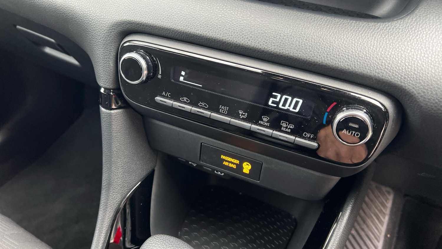 Used Toyota Yaris for sale - 77925459: Photo 37