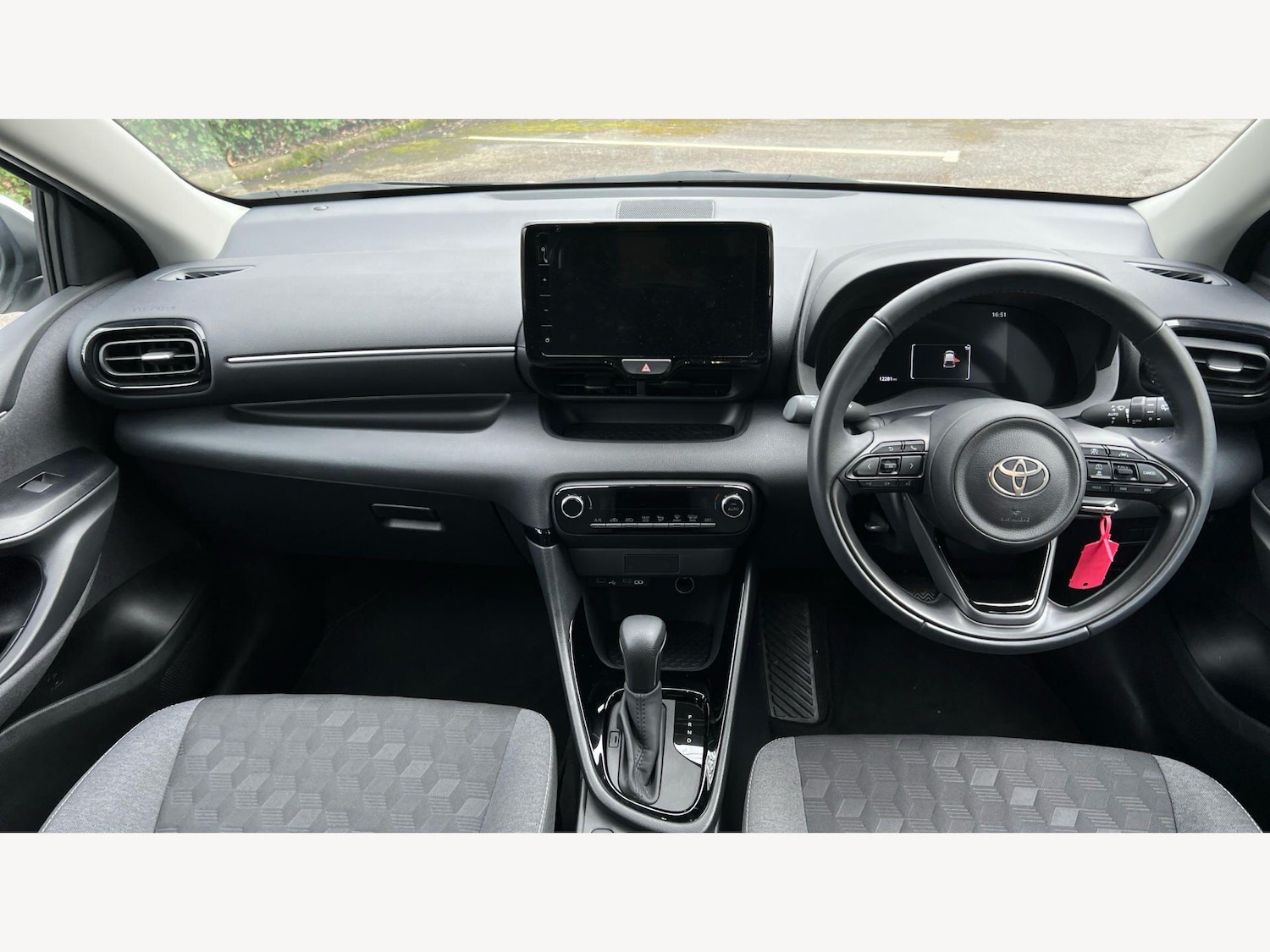 Used Toyota Yaris for sale - 77925459: Photo 7