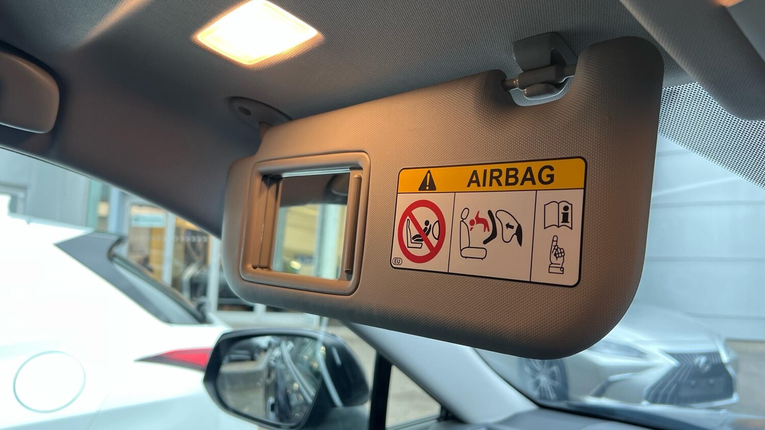 Used Toyota RAV4 2021 for sale - 76953344: Photo 36