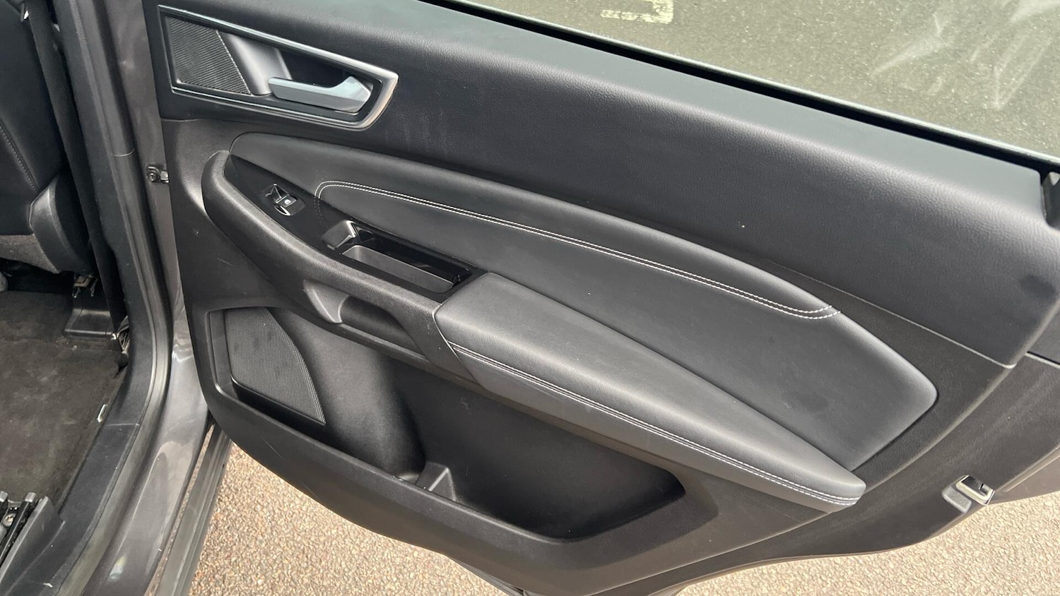 Used Ford Galaxy 2017 for sale - 77279561: Photo 33