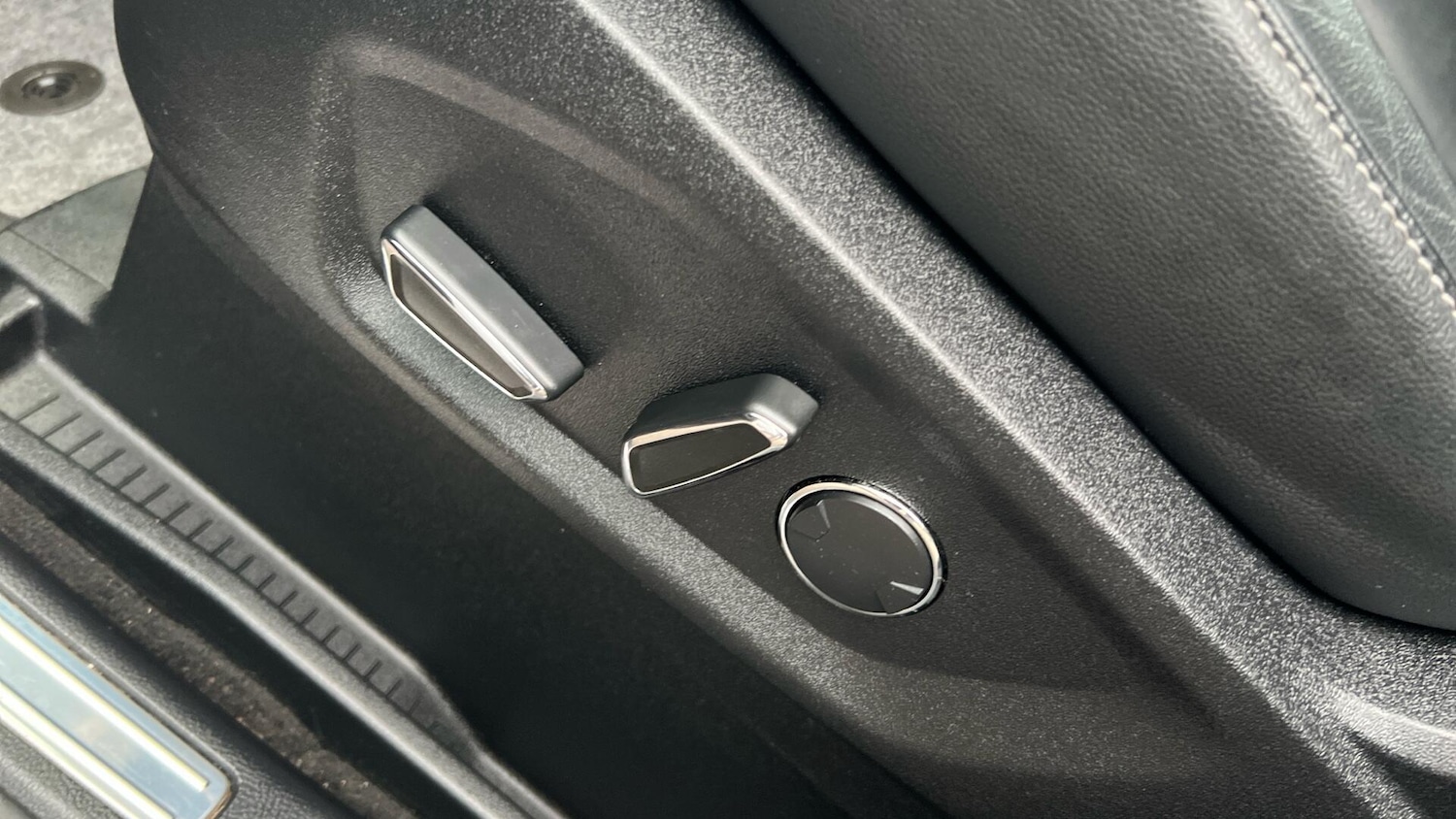 Used Ford Galaxy 2017 for sale - 77279561: Photo 36