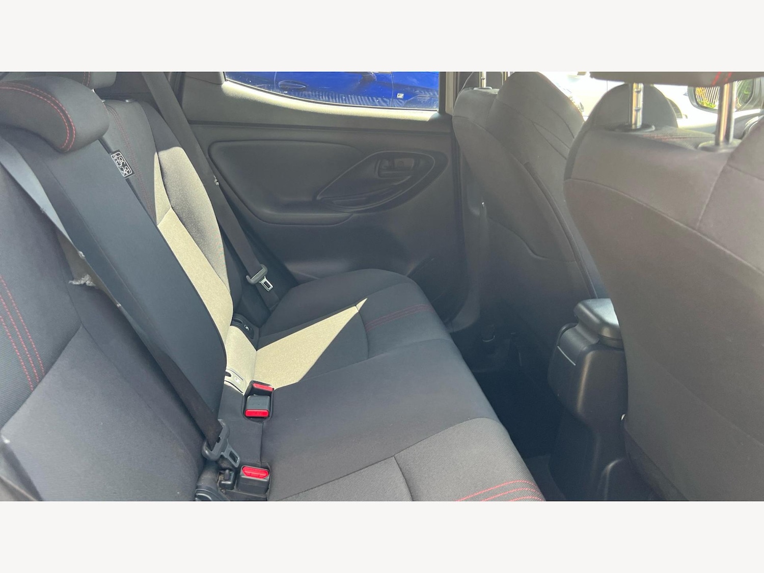 Used Toyota Yaris 2023 for sale - 77120180: Photo 14