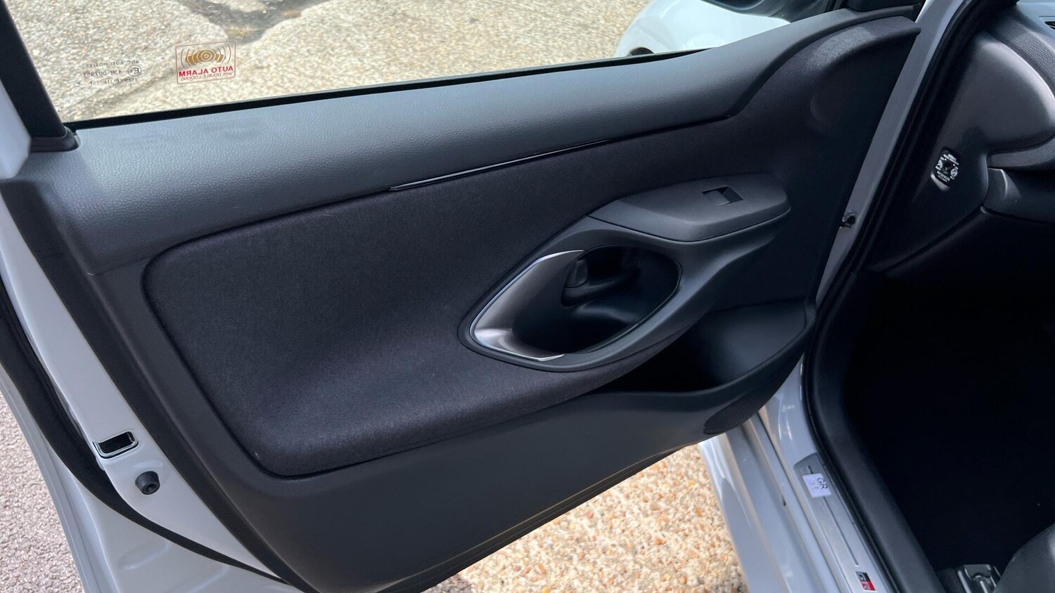 Used Toyota Yaris 2023 for sale - 77120180: Photo 34