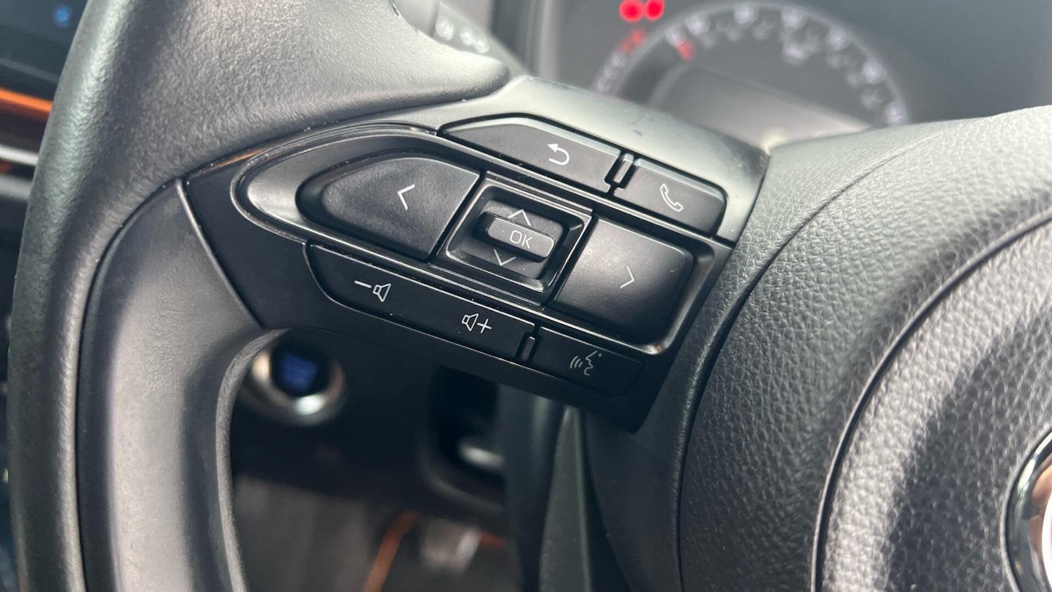 Used Toyota Aygo X 2022 for sale - 76645116: Photo 40