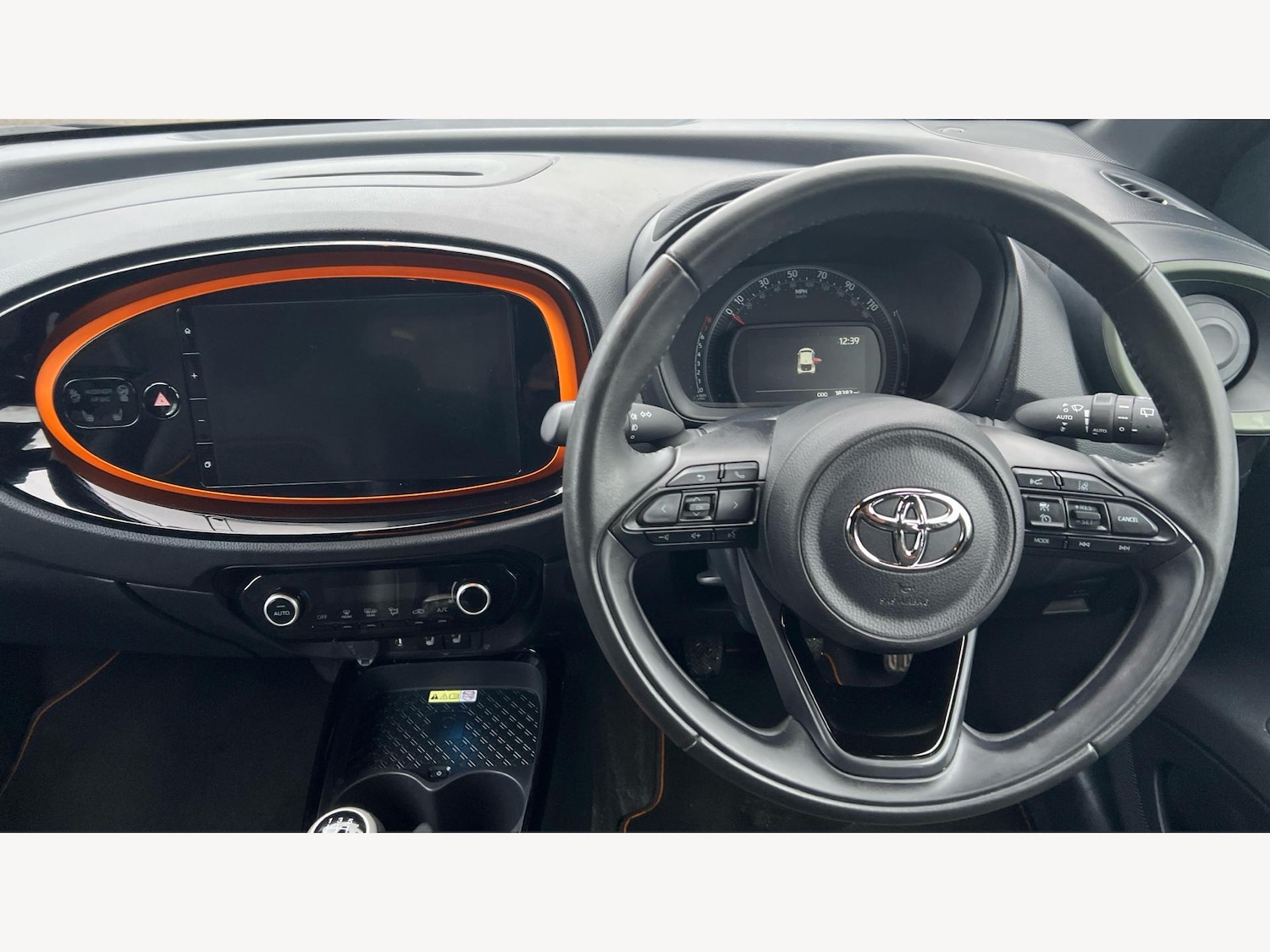 Used Toyota Aygo X 2022 for sale - 76645116: Photo 8