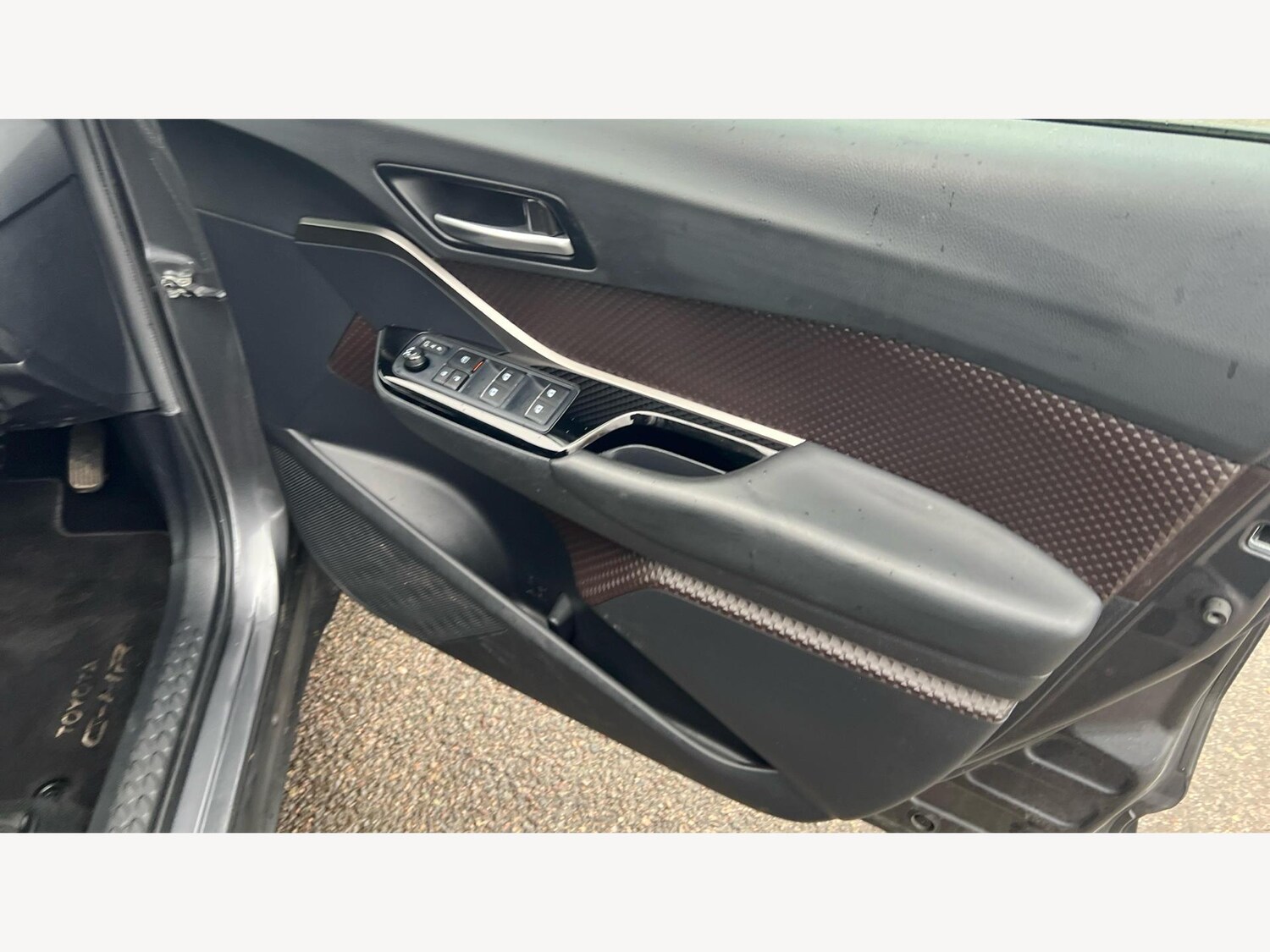 Used Toyota C-HR 2019 for sale - 77073981: Photo 32