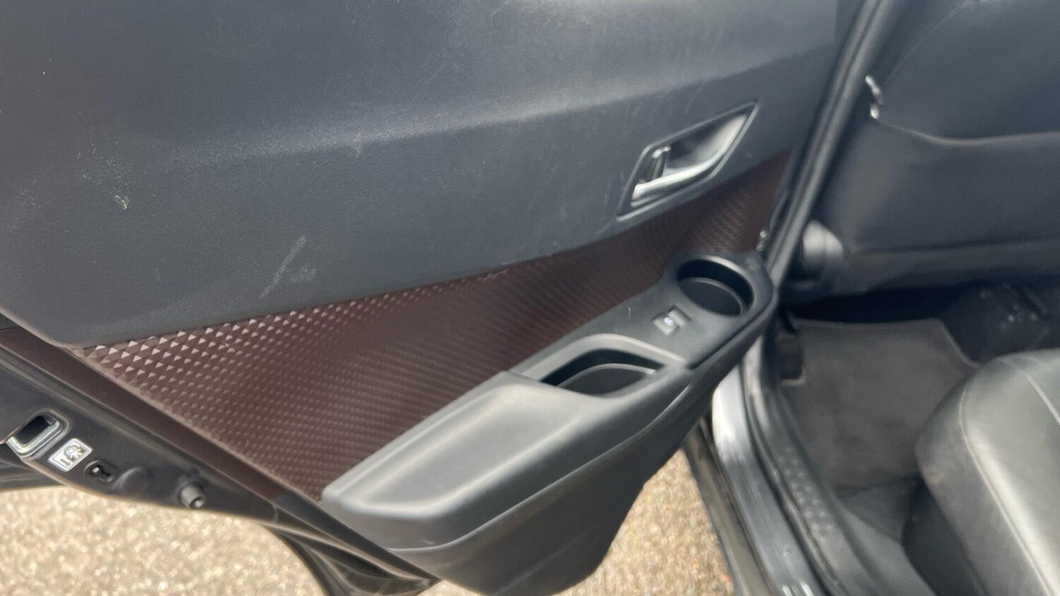 Used Toyota C-HR 2019 for sale - 77073981: Photo 34