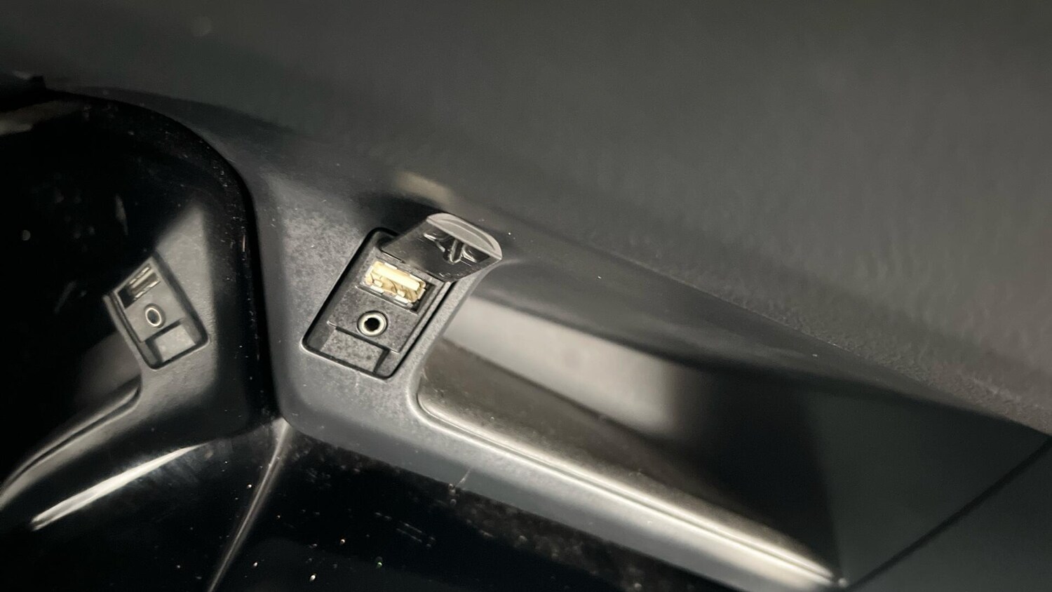 Used Toyota C-HR 2019 for sale - 77073981: Photo 39