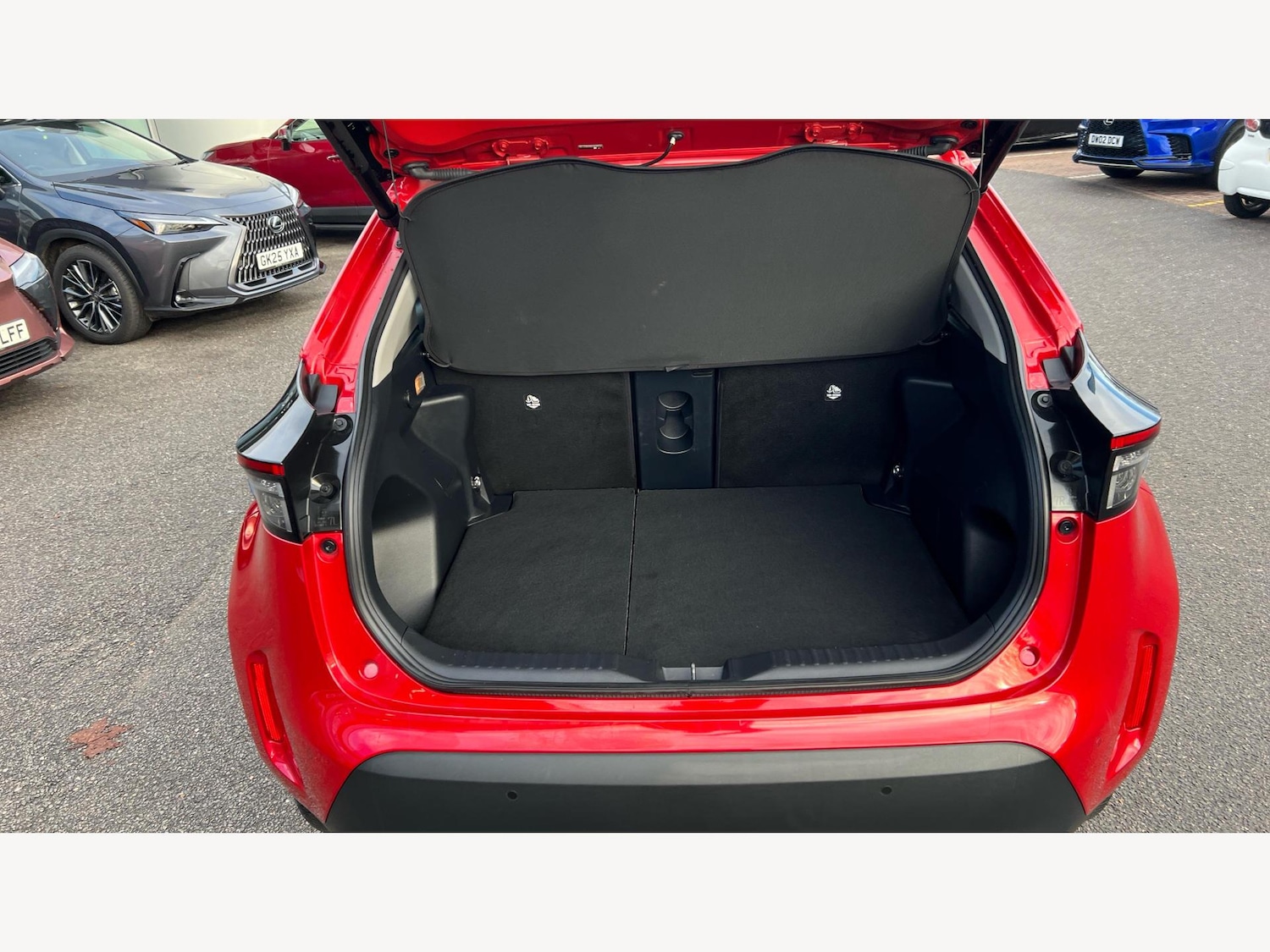 Used Toyota Yaris Cross 2022 for sale - 76865439: Photo 16