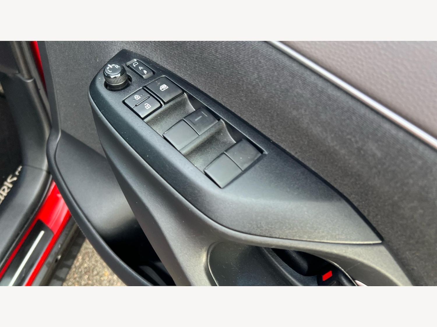 Used Toyota Yaris Cross 2022 for sale - 76865439: Photo 30