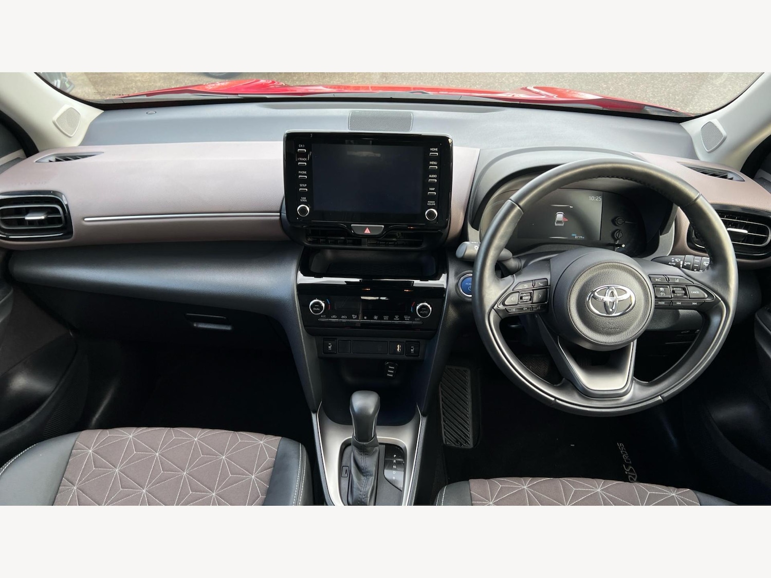 Used Toyota Yaris Cross 2022 for sale - 76865439: Photo 7