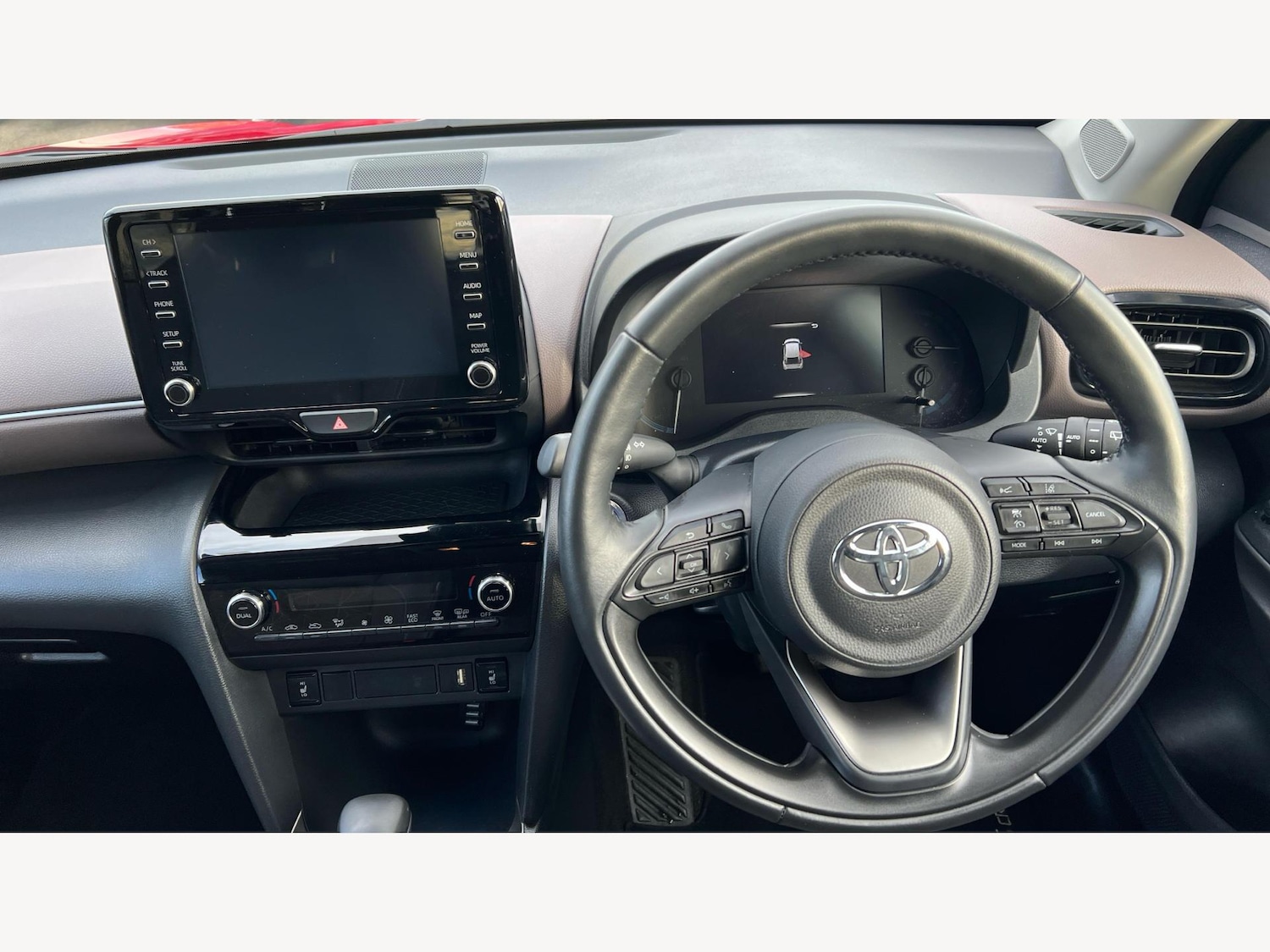 Used Toyota Yaris Cross 2022 for sale - 76865439: Photo 8