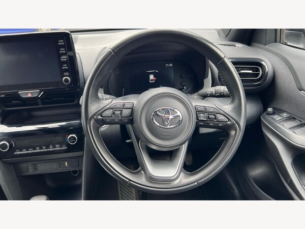 Used Toyota Yaris Cross 2022 for sale - 76326832: Photo 10