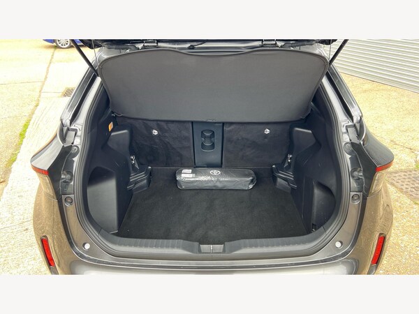 Used Toyota Yaris Cross 2022 for sale - 76326832: Photo 16