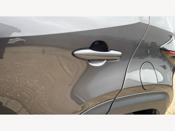 Used Toyota Yaris Cross 2022 for sale - 76326832: Photo 24