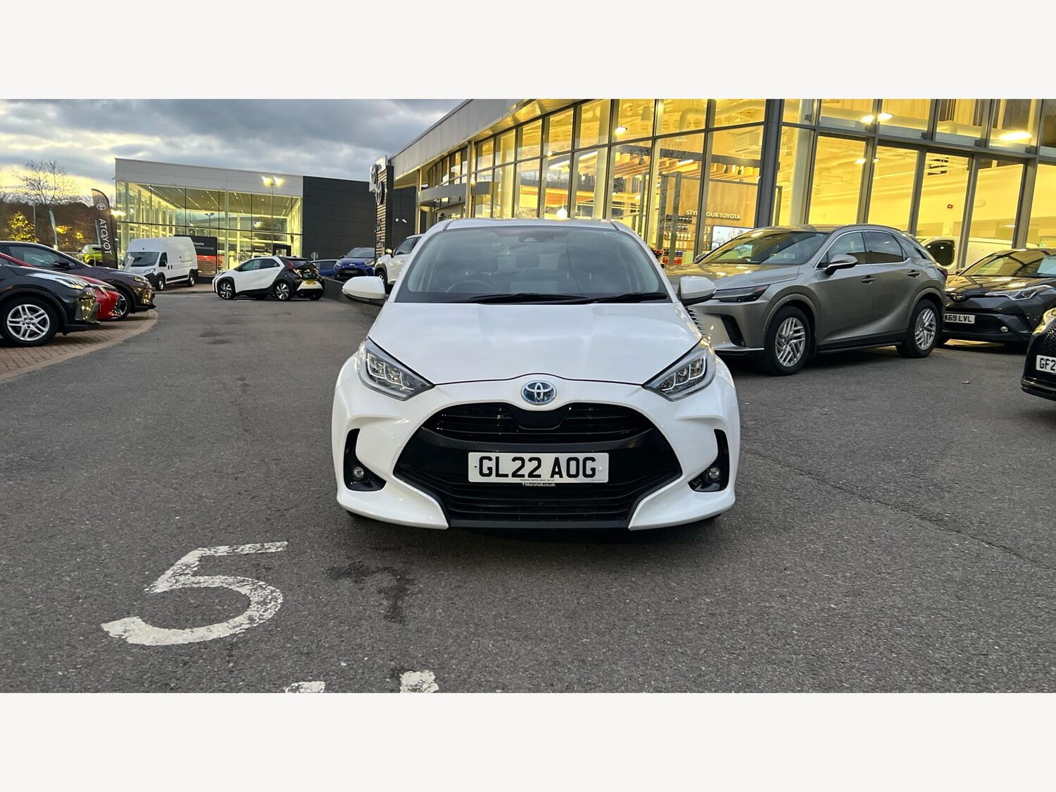 Used Toyota Yaris 2022 for sale - 77074800: Photo 17