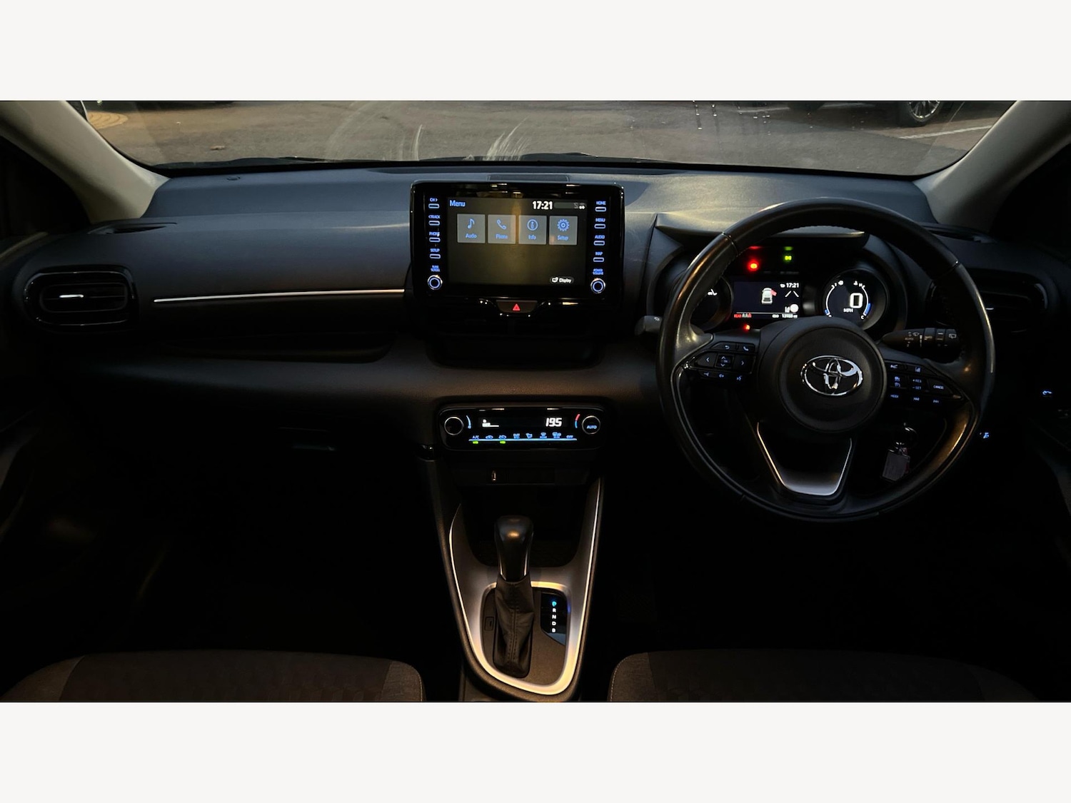 Used Toyota Yaris 2022 for sale - 77074800: Photo 7