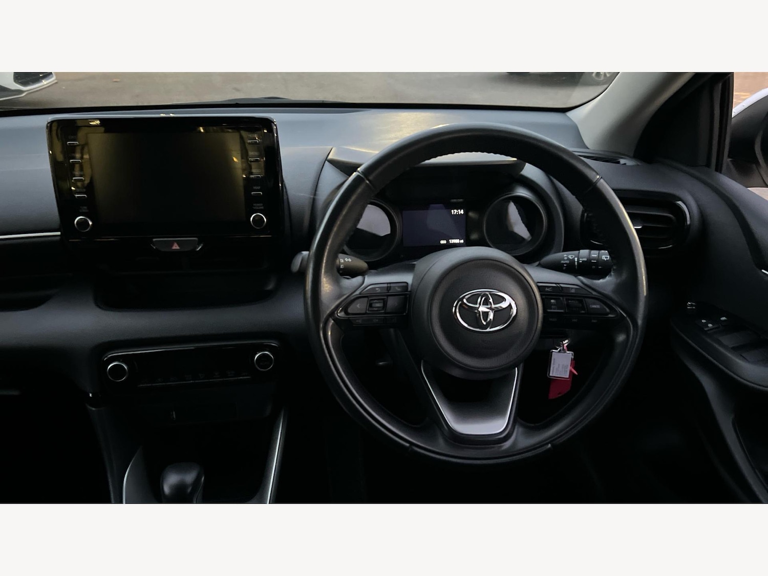 Used Toyota Yaris 2022 for sale - 77074800: Photo 8